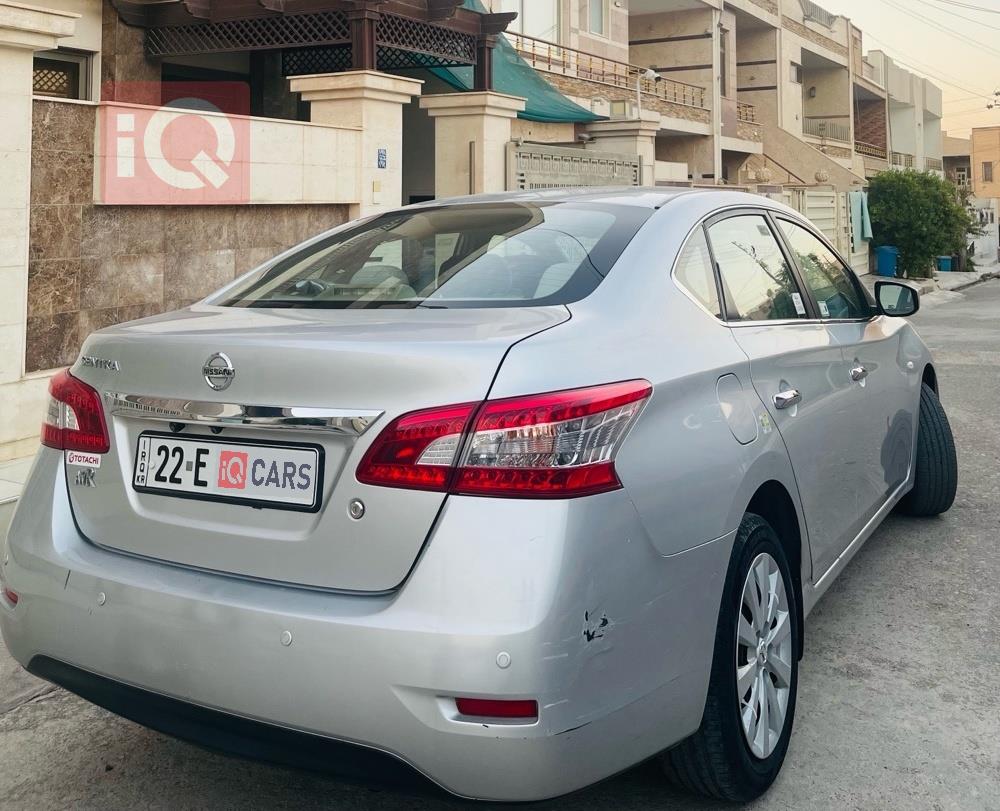 نیسان سێنترا